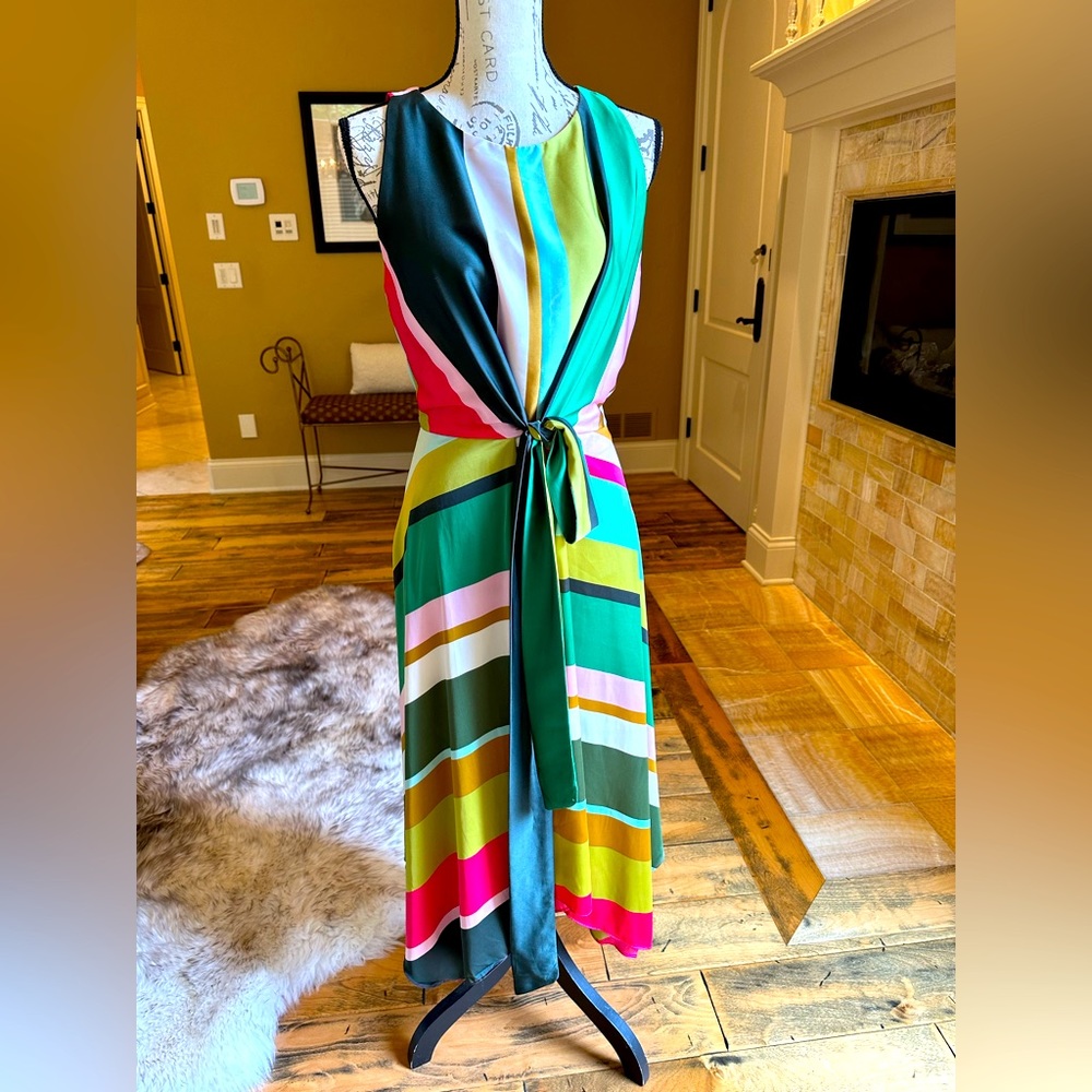 Maggie London MIDI dress ,multicolored and bright , size 10